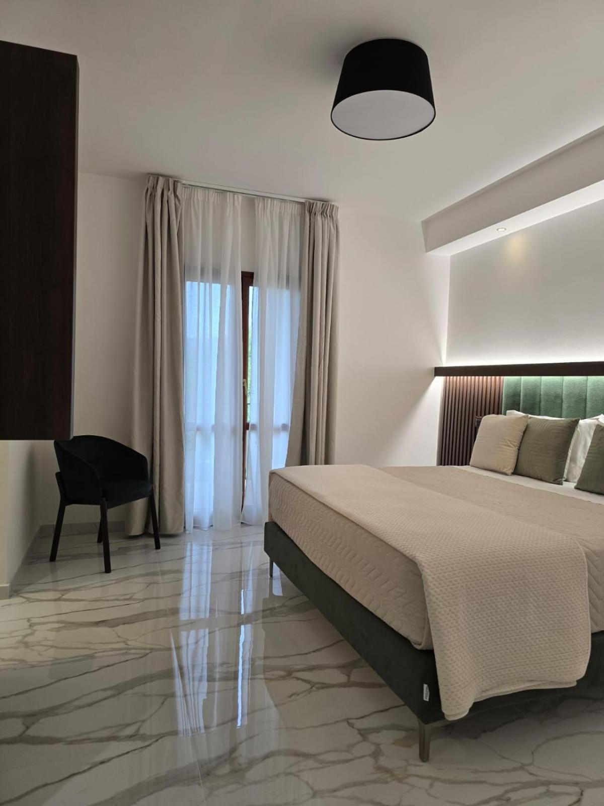 Hotel La Di Castromediano
