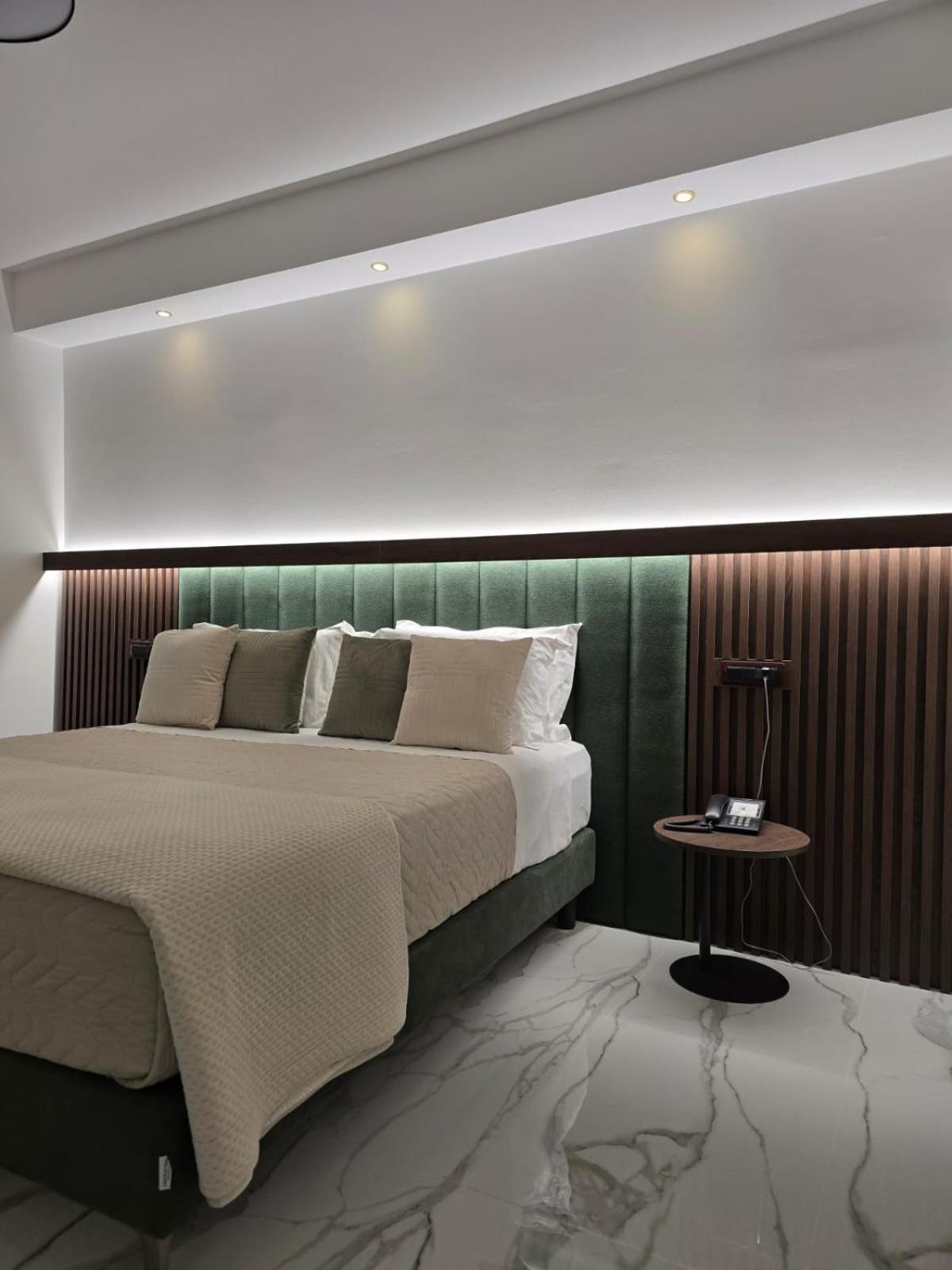 La Di Castromediano Hotel 3*